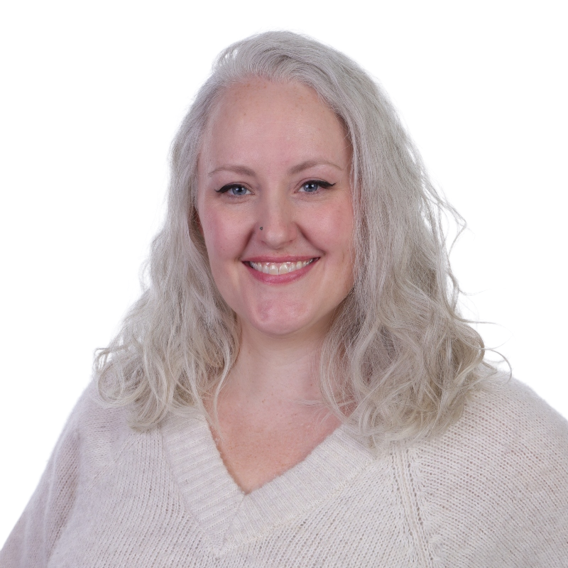 Keri Hill-Oxnam, Administrative Assistant at Contra Costa Hearing Aid Center in Brentwood, CA